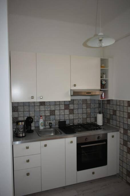 Apartamento Kenyelmes Lakas Jo Helyen Budapest Exterior foto